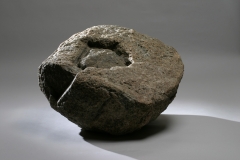 Mitologinis akmuo nuo Oklio ežero